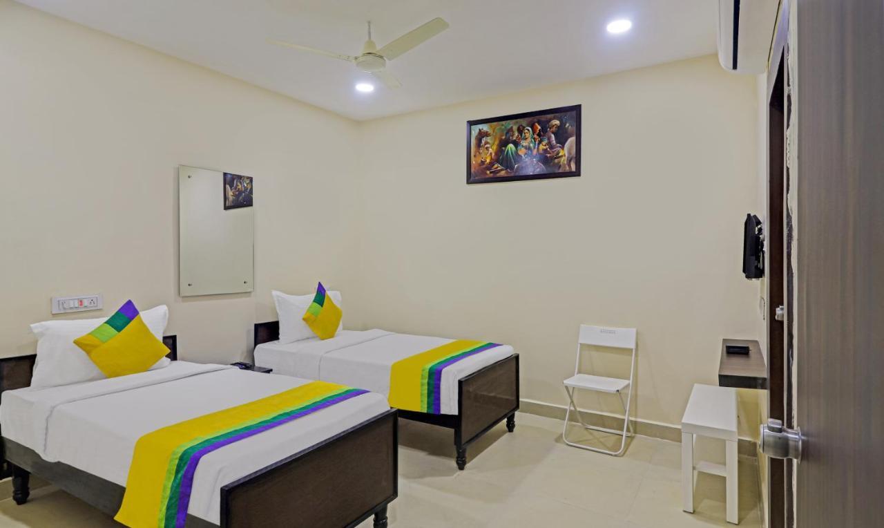 Treebo Trip Airport Pride Inn Hyderabad Exterior photo